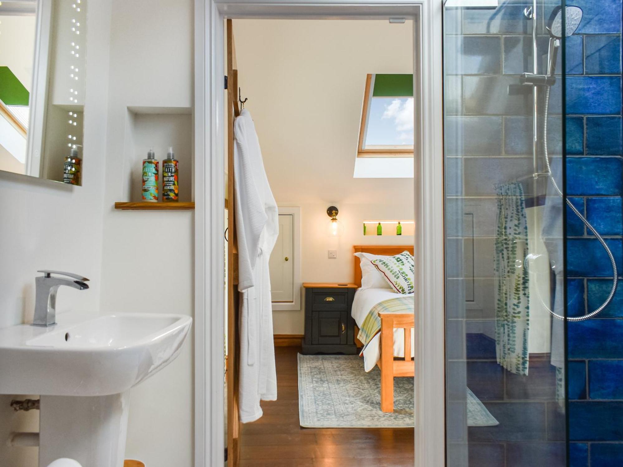 Katy Villa Meare Bagian luar foto